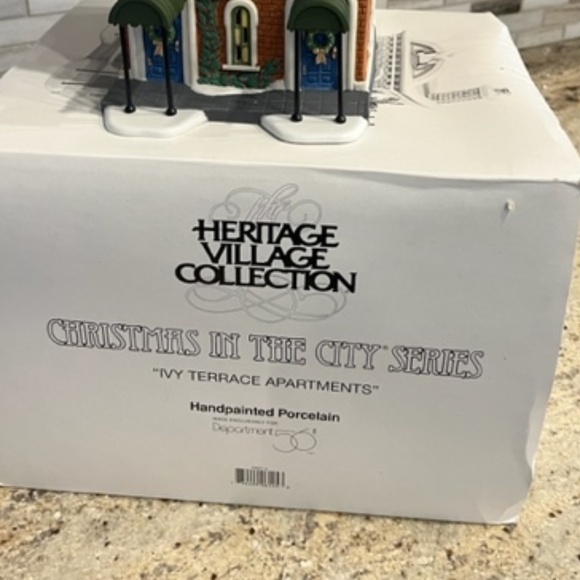 Department 56 Christmas in the City